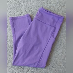 Bright Purple Capri Pocket Leggings